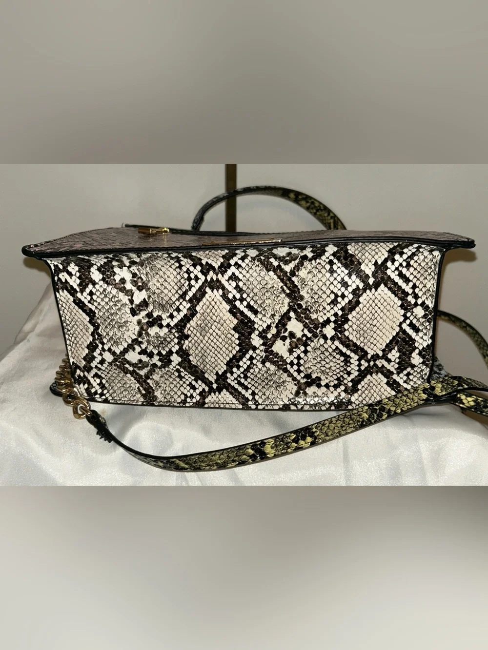 Aldo Clairlea multi-colored snake print handbag NWOT - Picture 6 of 9